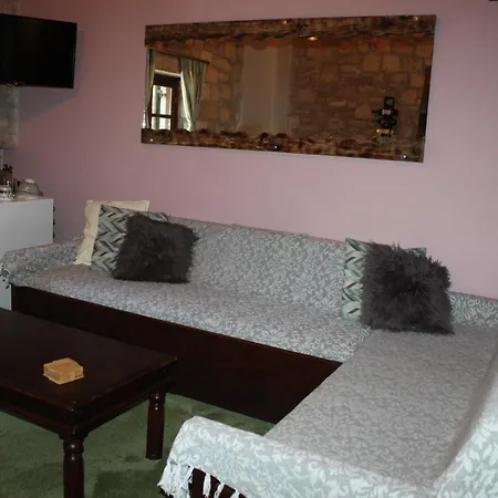 Πανσιόν Saint George Καλάβρυτα