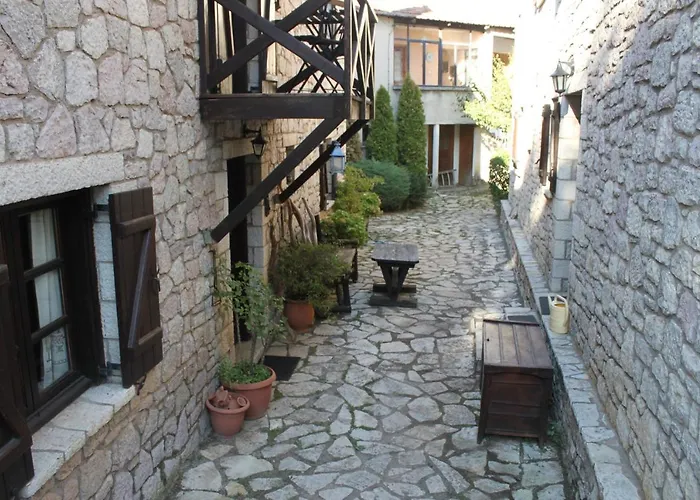 Saint George 3* Калаврита